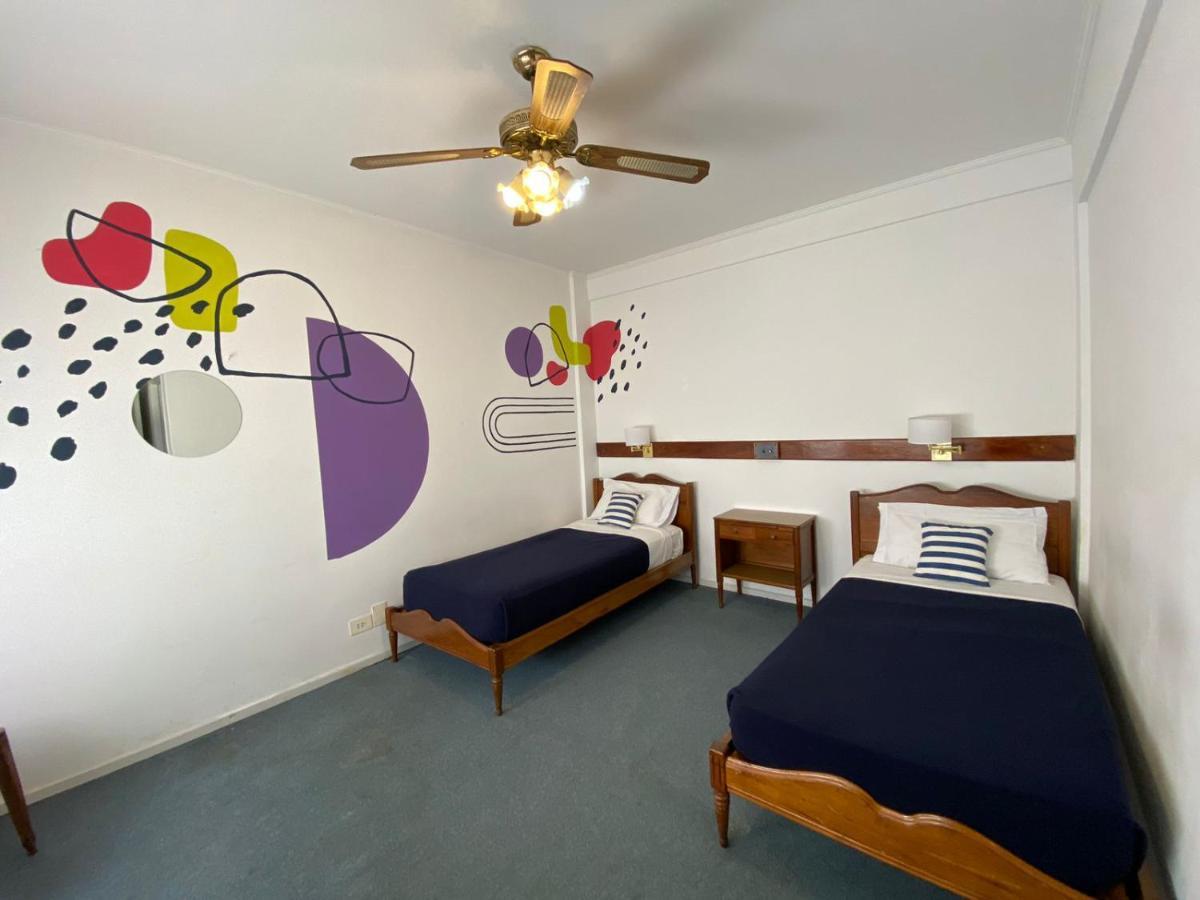 Wanna La Plata Hostel ภายนอก รูปภาพ